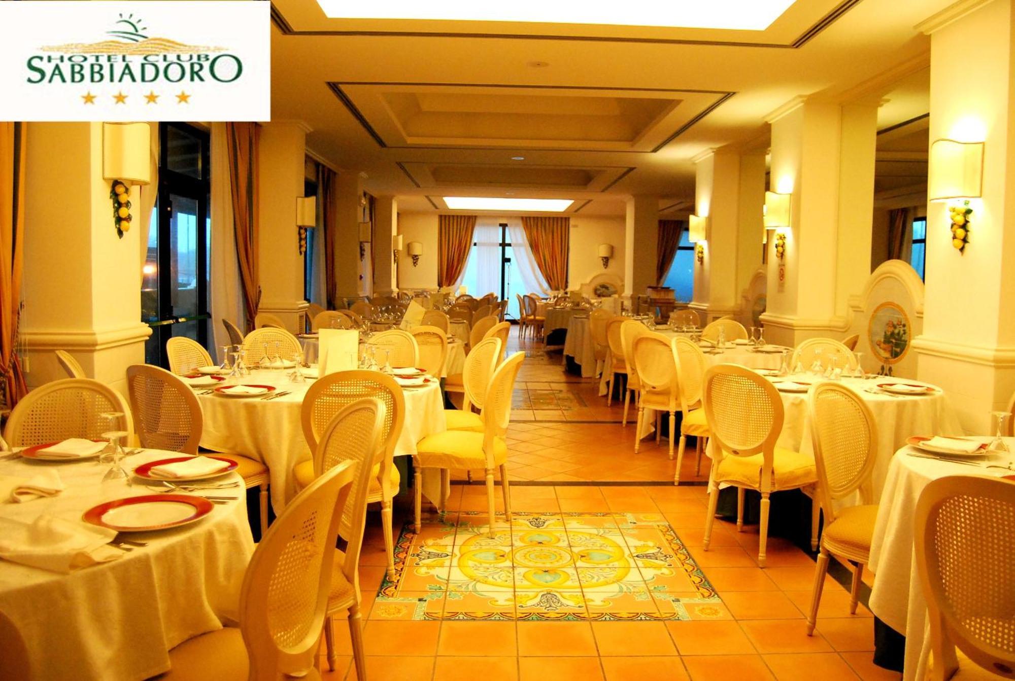 Hotel Club Sabbiadoro Battipaglia Eksteriør billede