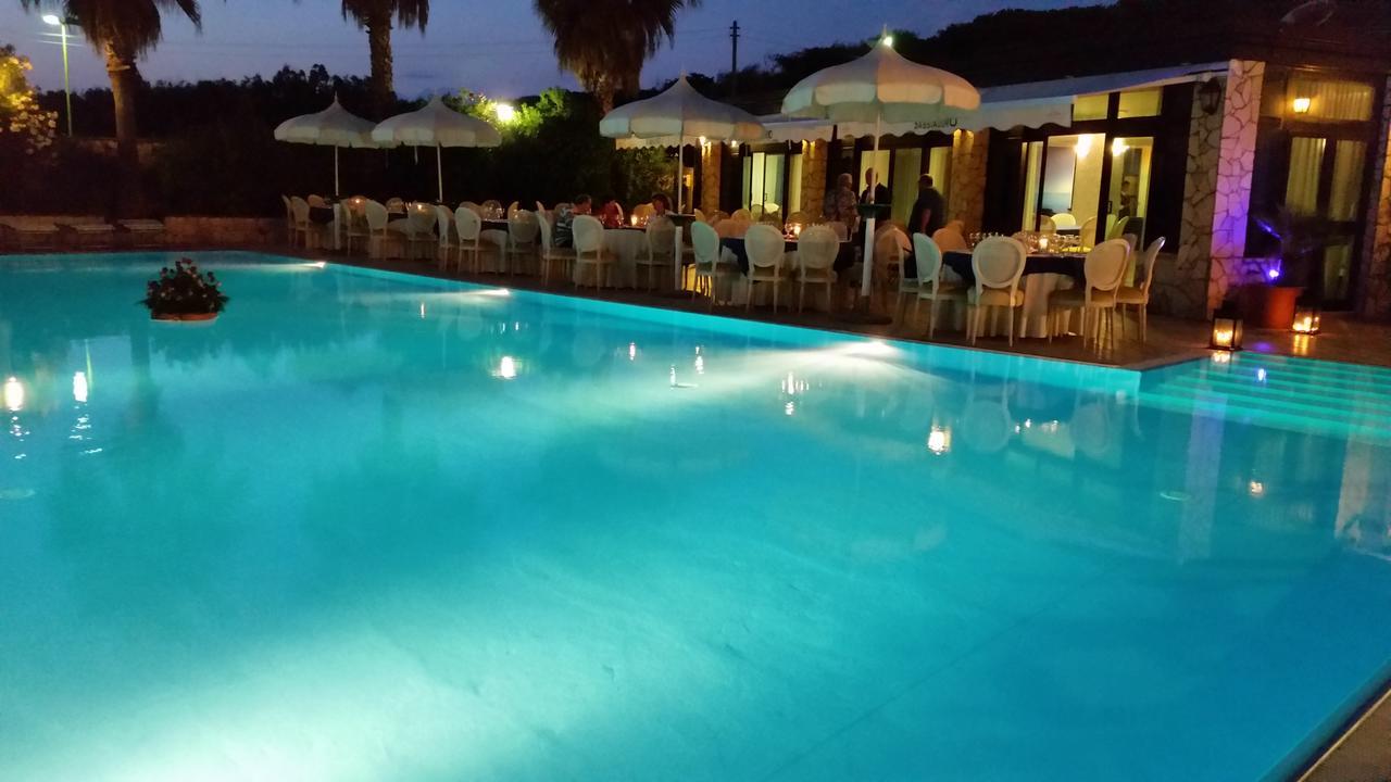 Hotel Club Sabbiadoro Battipaglia Eksteriør billede