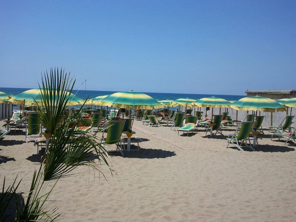 Hotel Club Sabbiadoro Battipaglia Eksteriør billede